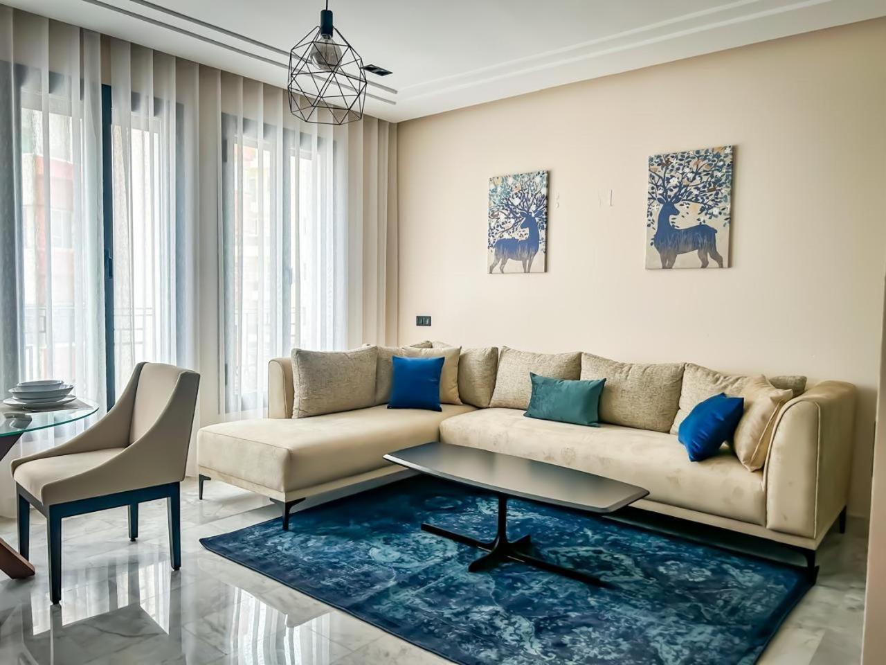 Les Joyeux Luxury Et Apartamento *