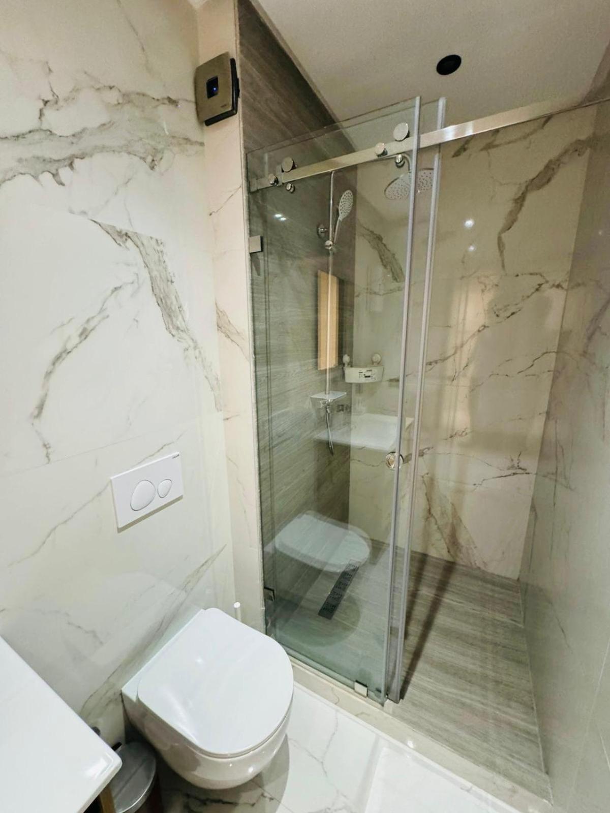 Les Joyeux Luxury Et * Casa Blanca