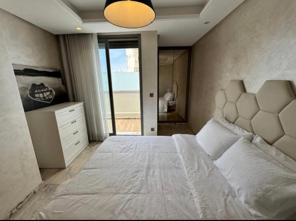 Apartamento Les Joyeux Luxury Et Casa Blanca